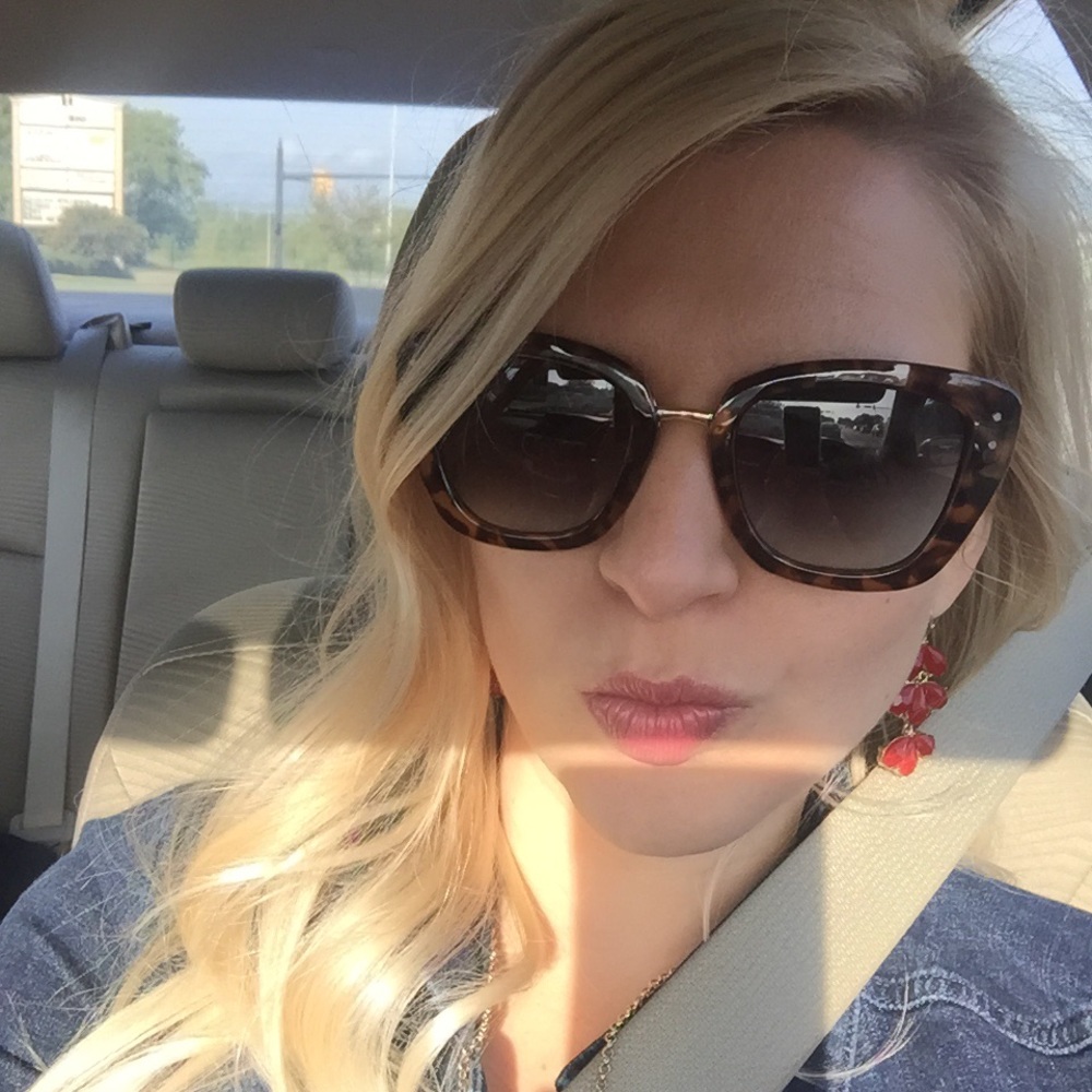 Meet your Posher, Heather